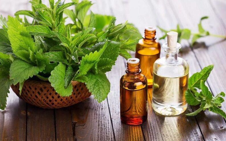 Patchouli essential oil is suitable for all age skin types and promotes regeneration. 